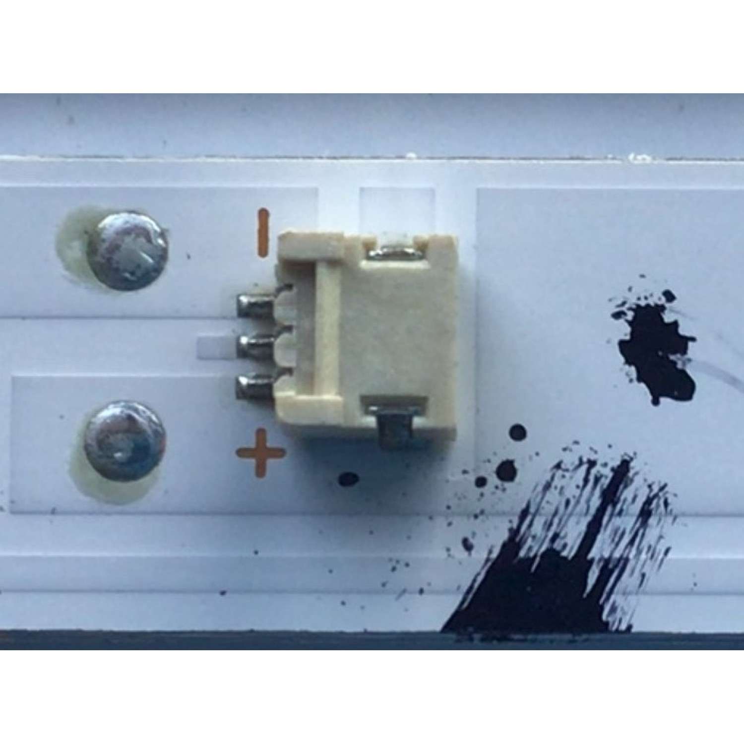 KIT DE LEDS PARA TV RCA / PROSCAN ORIGINAL 4 PIEZAS / NUMERO DE PARTE SQY50A114 / HRS_SQY50A114_4X9_2W_MCPCB 12mm_V2 / AE0110540 / HRS SQY50A114 4X9 2W MCPCB 12mm_V2 / PANEL CC500PV5D / MODELOS RLDED5098-B-UHD / RTU5015-B / PLED5038-C / PLED5042-B-UHD - Imagen 2